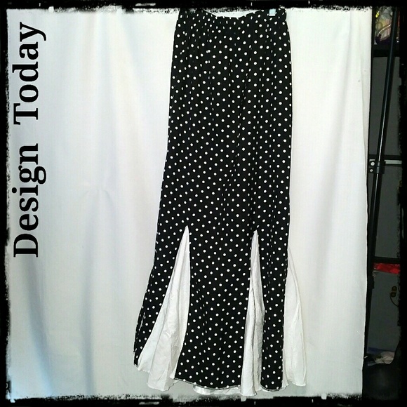 Design Today Dresses & Skirts - Design today maxi tulip skirt blab polka dots